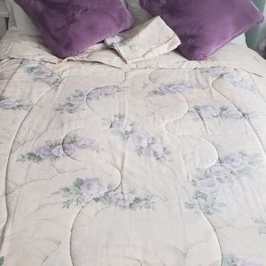 Reversible Twin Bed Comforter with Large Pillow Case